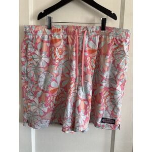 Vineyard Vines Swim Trunks Men's Size LARGE 7" Printed Chappy Drawstring